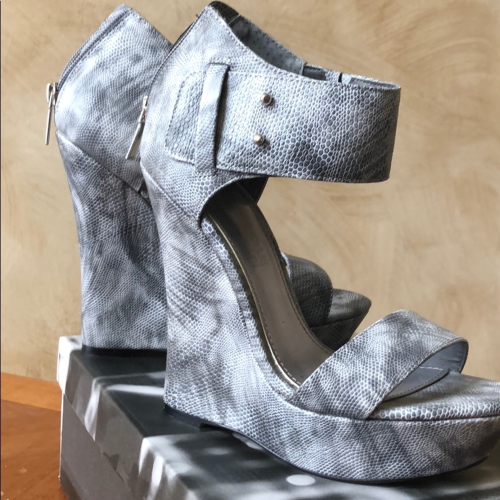 KENDALL & KYLIE - Madden girl wedge